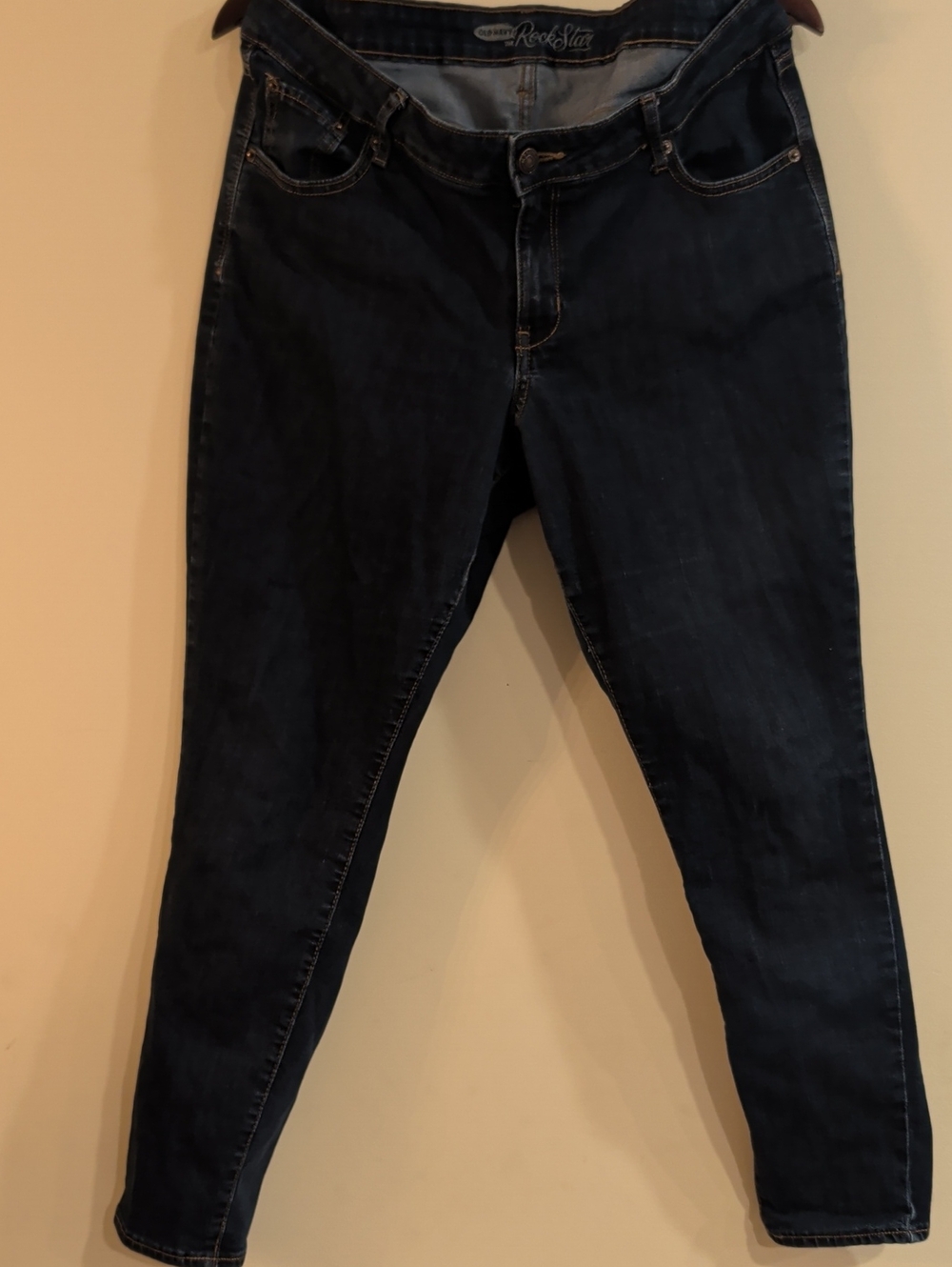 Old Navy Women's Dark Indigo Skinny Jeans (Size 16 regular)